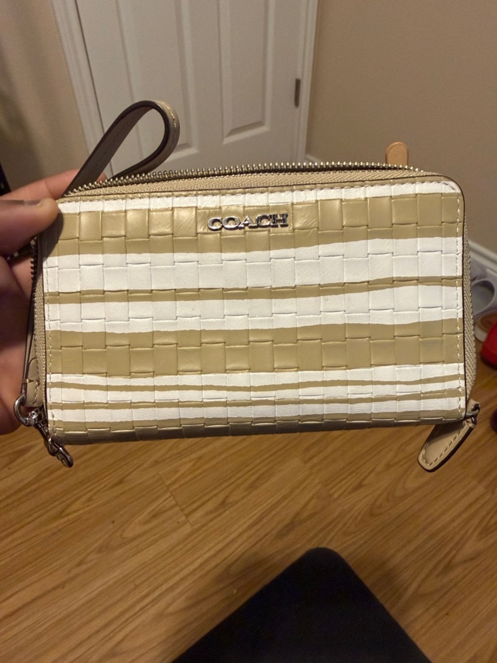 COACH Embossed Woven Zip Accordion Wristlet  GUC
